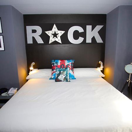 Hotel Apartamentos Rock Star Taboadela Esterno foto